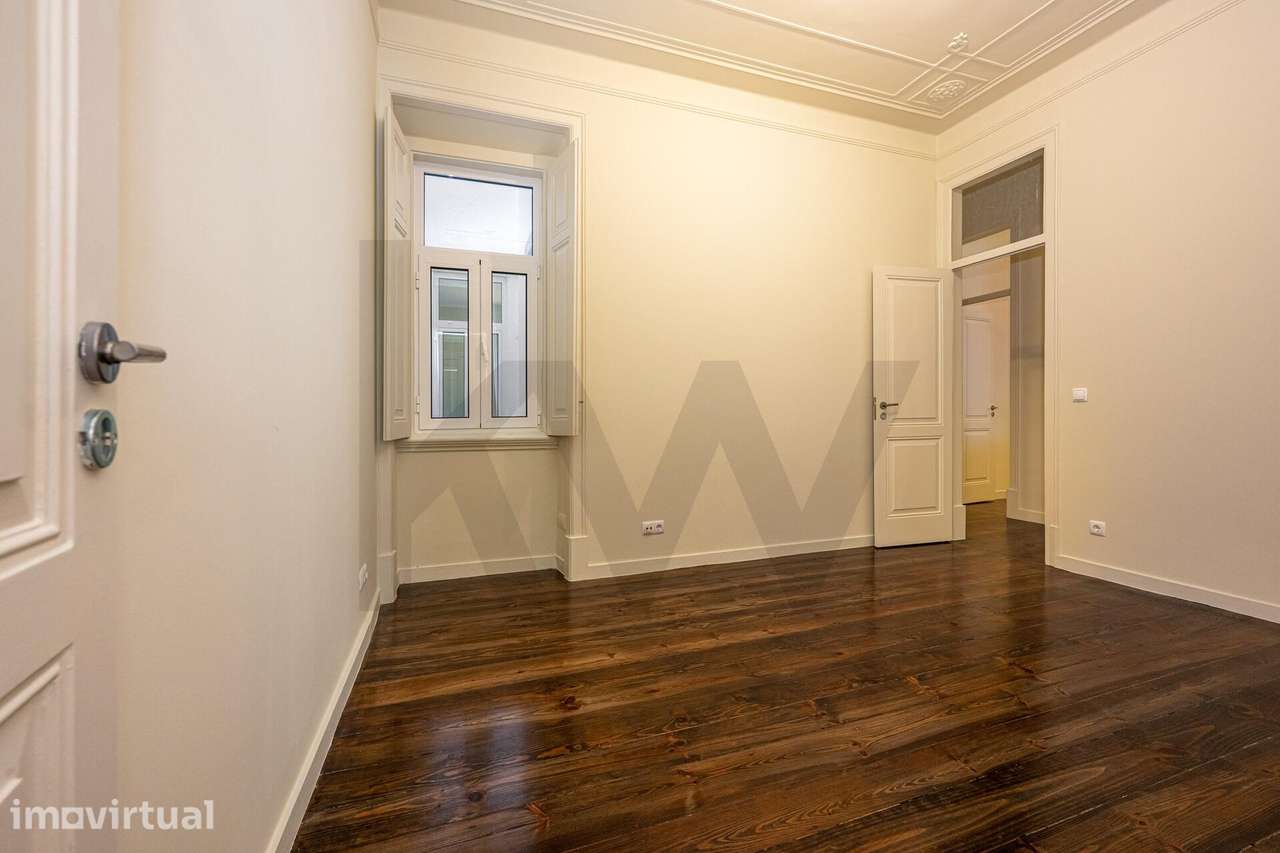 **Apartamento T3+1 em Campo de Ourique - Elegância e Conforto em Lisbo - Grande imagem: 5/60