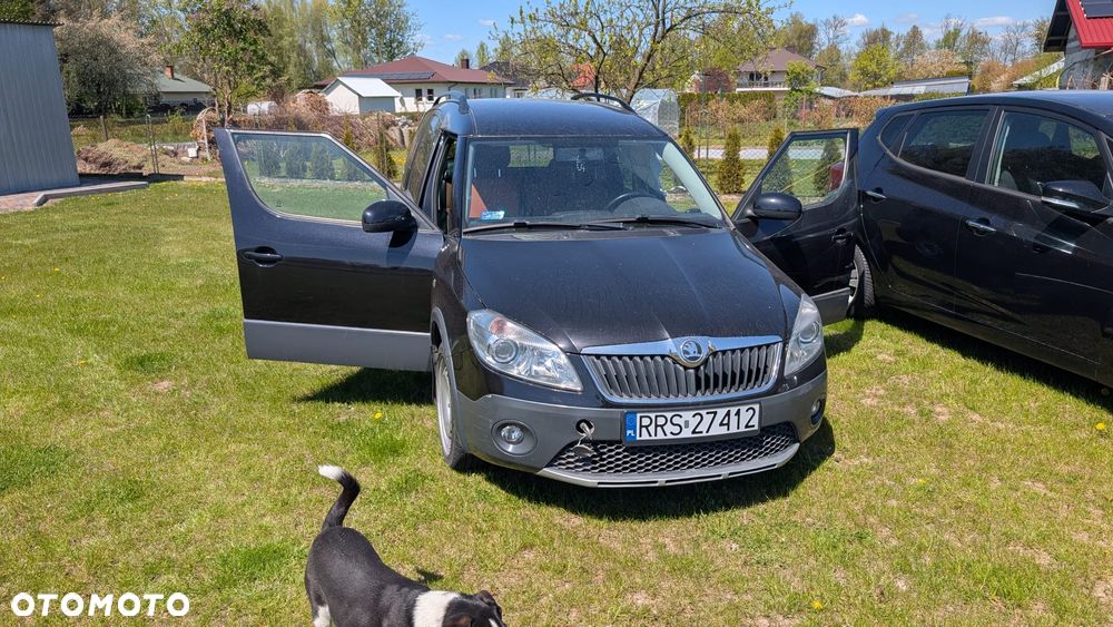 Skoda Roomster 1.6 TDI DPF Scout PLUS EDITION - 1