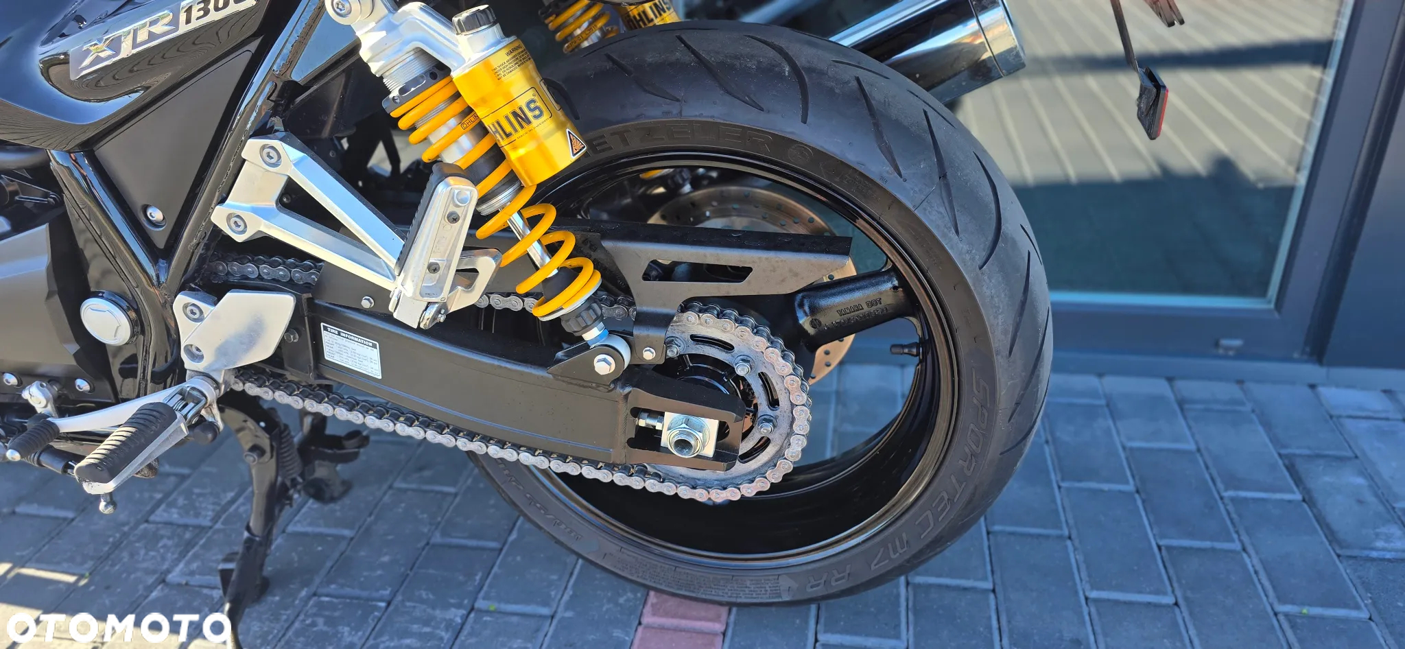 Yamaha XJR - 41