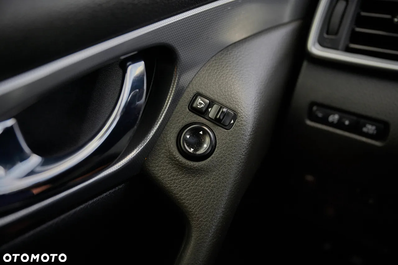 Nissan Qashqai - 29