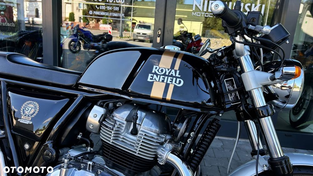 Royal Enfield Continental - 12