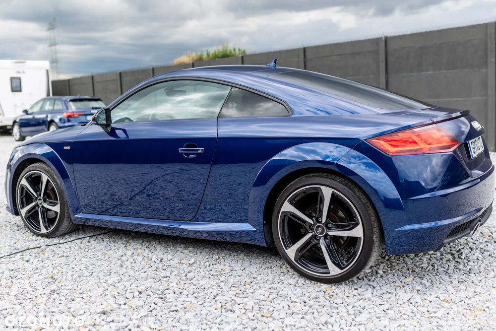 Audi TT Coupé - 6