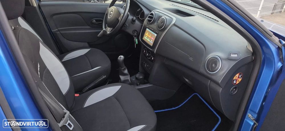 Dacia Sandero Stepway dCi 90 Prestige - 12