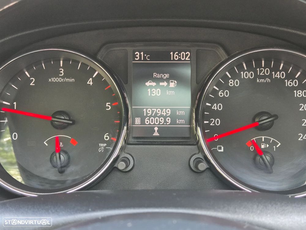 Nissan Qashqai 1.6 dCi Tekna Premium 18 - 14