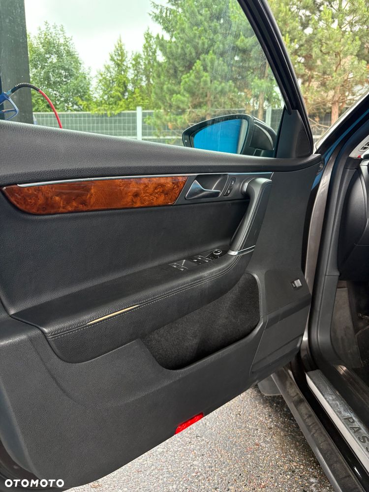 Volkswagen Passat 1.8 TSI Highline - 16