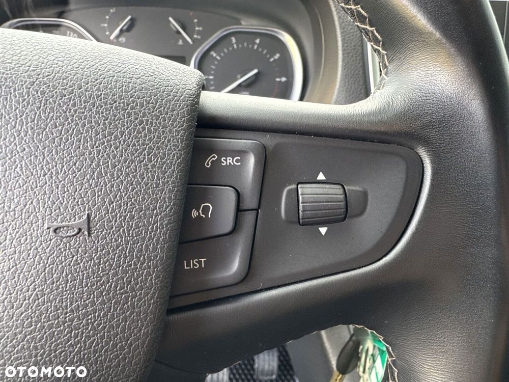 Opel Zafira - 23