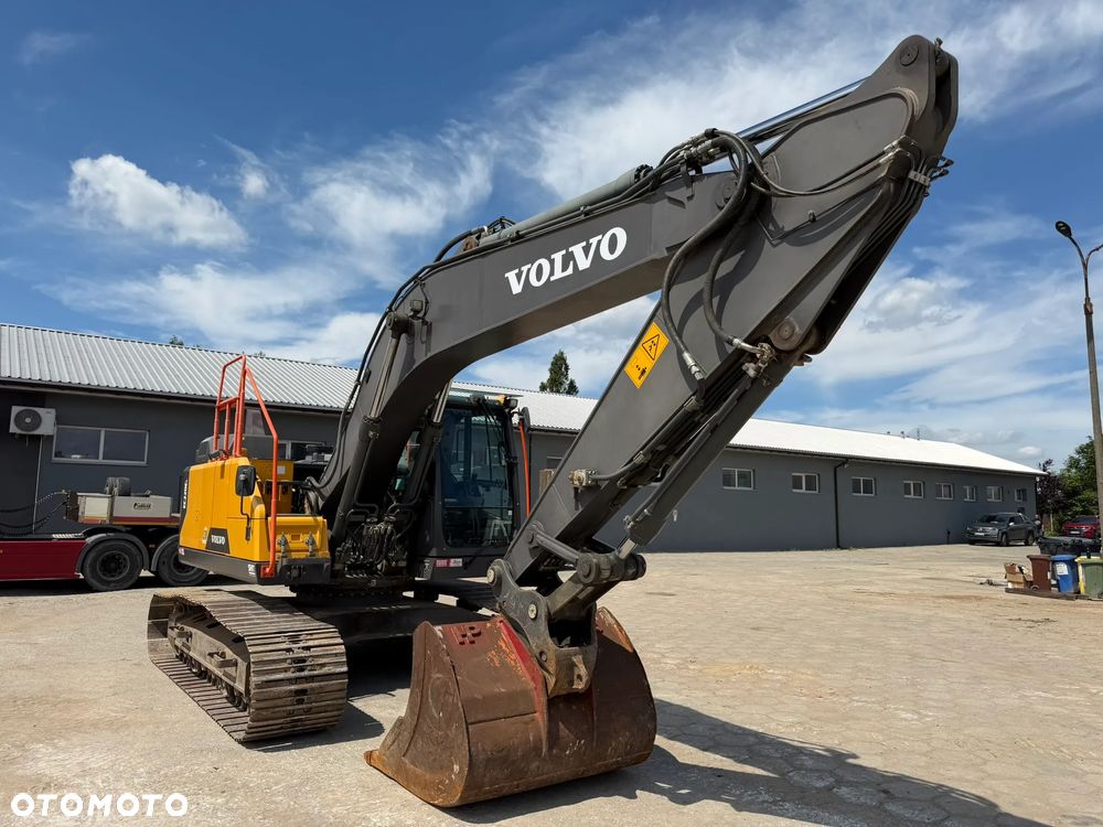 Volvo EC220EL - 11