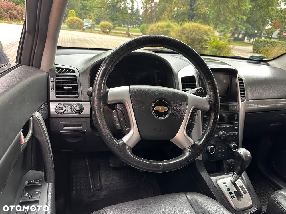 Chevrolet Captiva 2.0 4WD 7 Sitzer Automatik LT Exclusive - 21