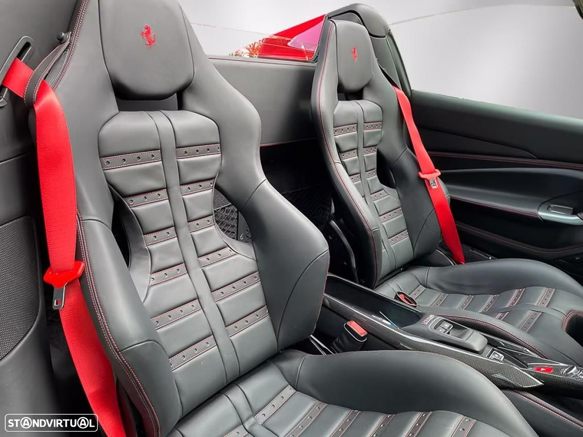 Ferrari F8 Tributo Spider - 8