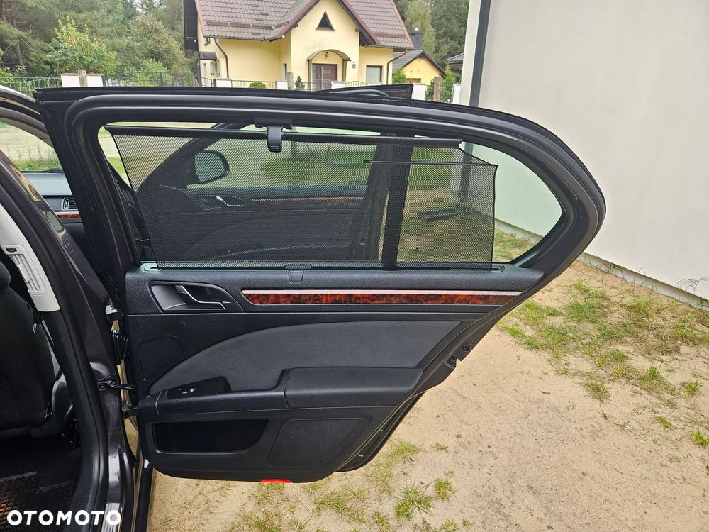 Skoda Superb 2.0 TDI 4x4 Elegance - 34