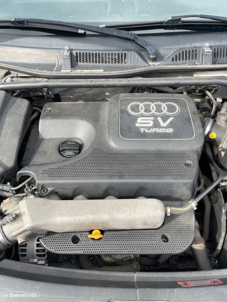 Audi TT Coupé 1.8 T - 14