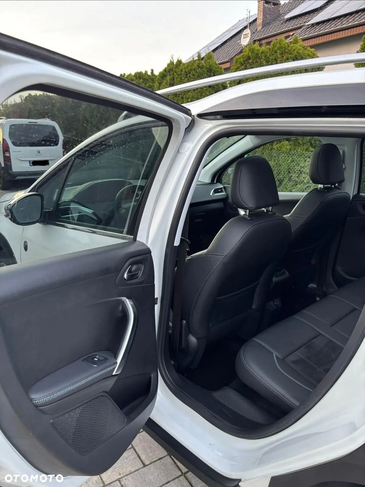 Peugeot 2008 1.2 Pure Tech Crossway S&S EAT6 - 19