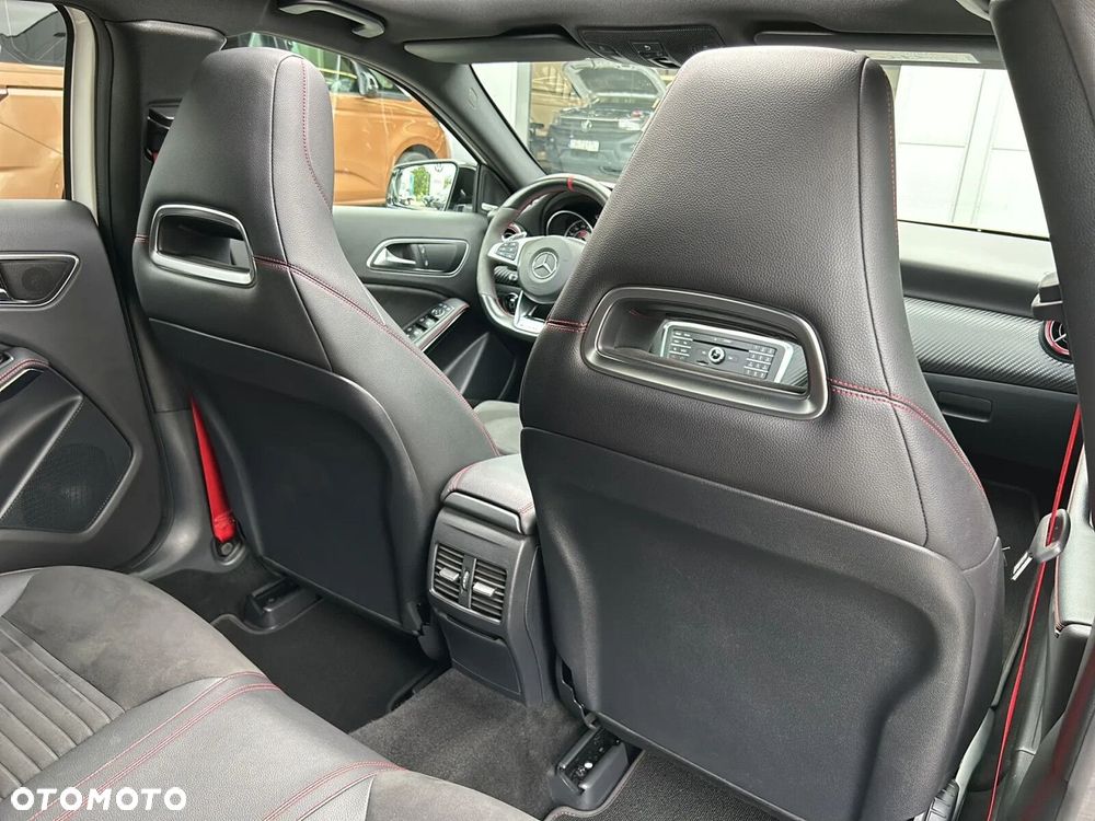 Mercedes-Benz Klasa A AMG 45 4-Matic - 9