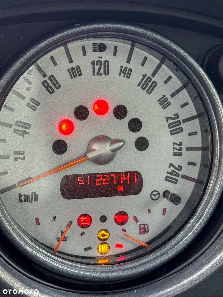 MINI ONE Standard - 22