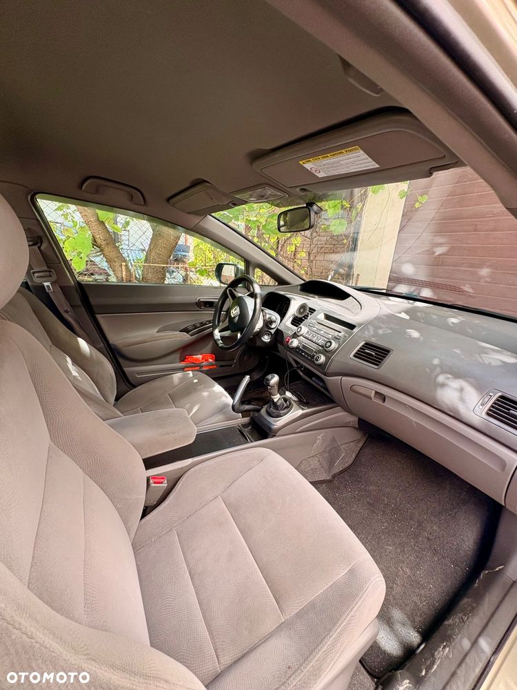Honda Civic 1.8 Comfort - 6