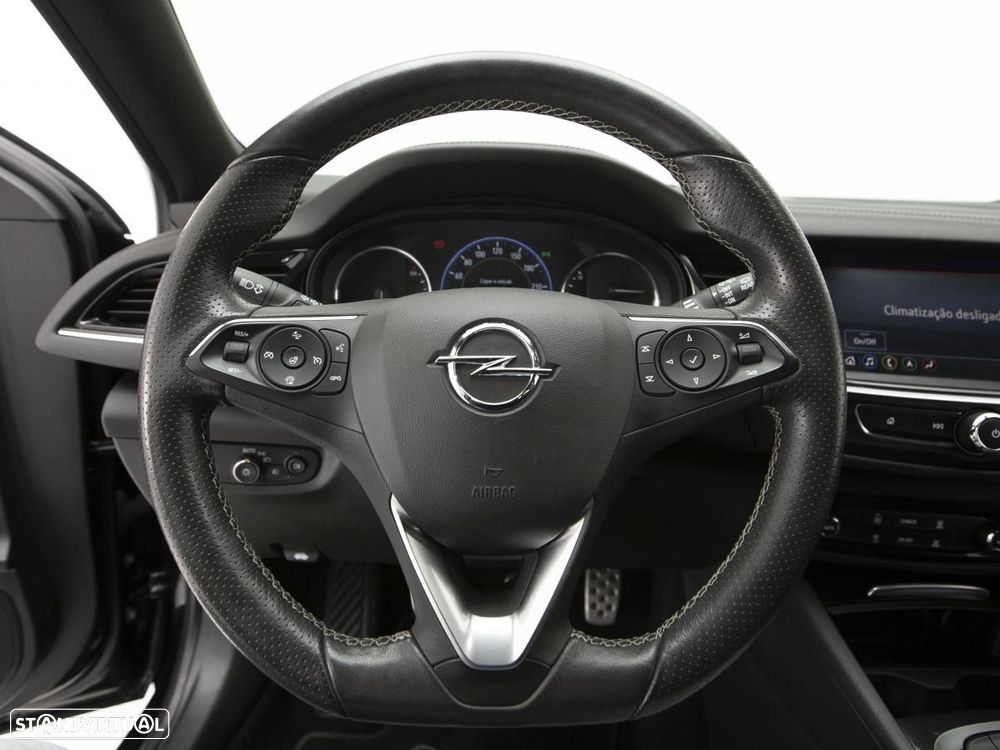 Opel Insignia Sports Tourer - 19