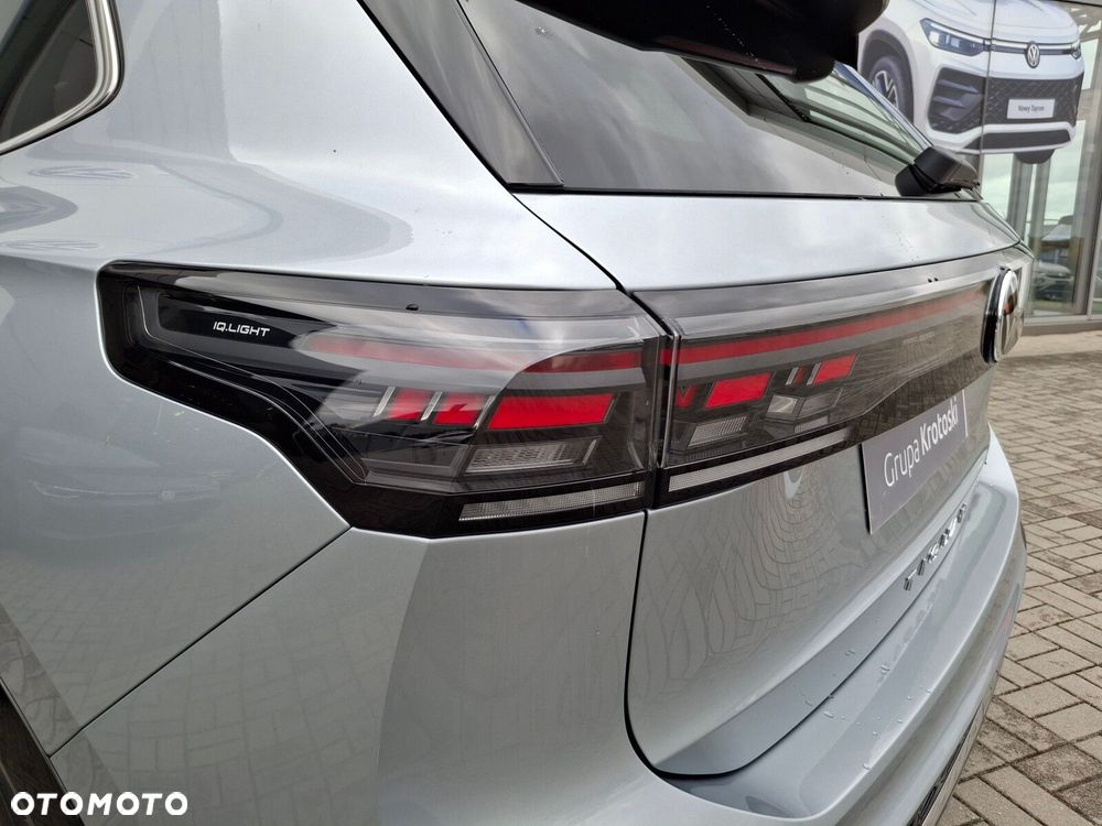 Volkswagen Tiguan - 11