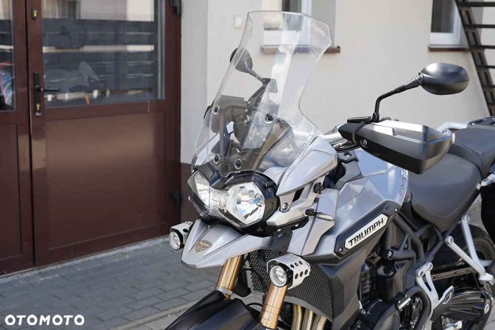 Triumph Tiger - 30