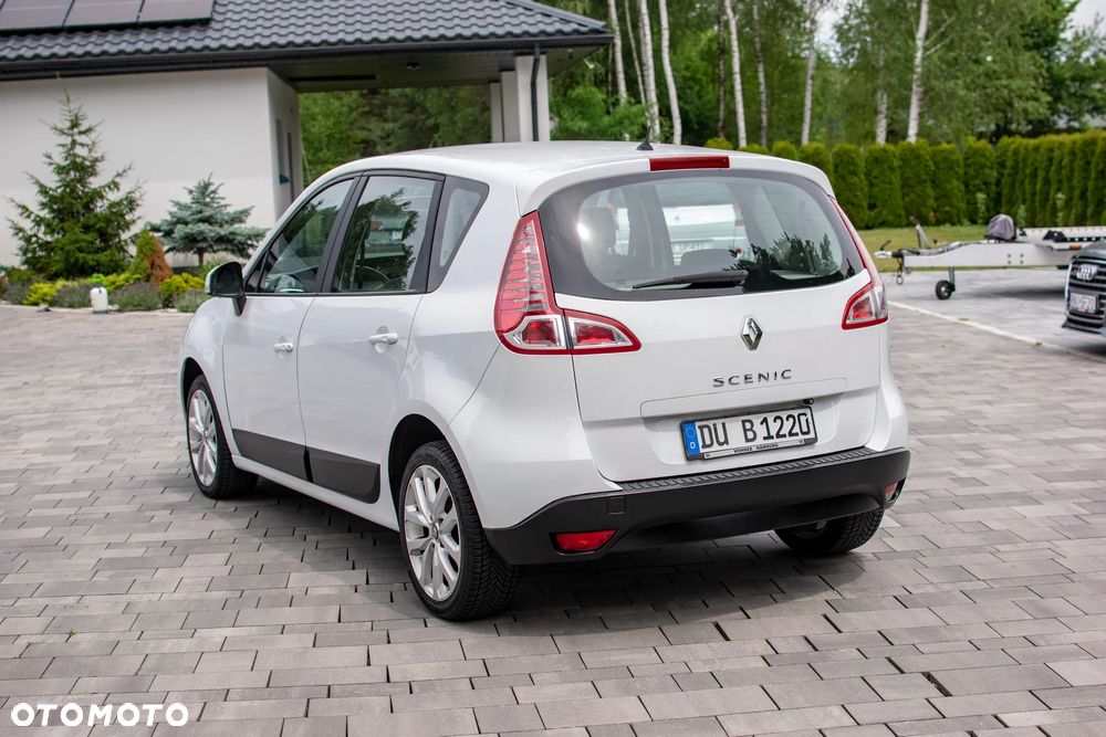Renault Scenic - 18
