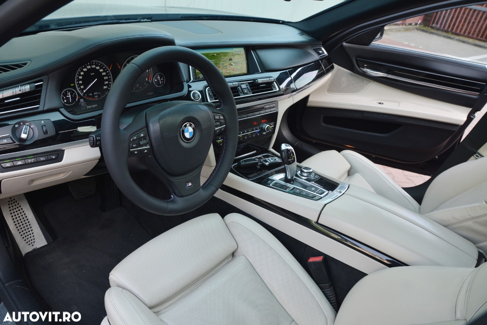 BMW Seria 7 750d xDrive - 13