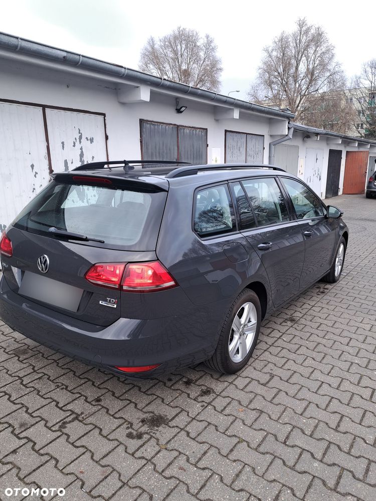 Volkswagen Golf - 9