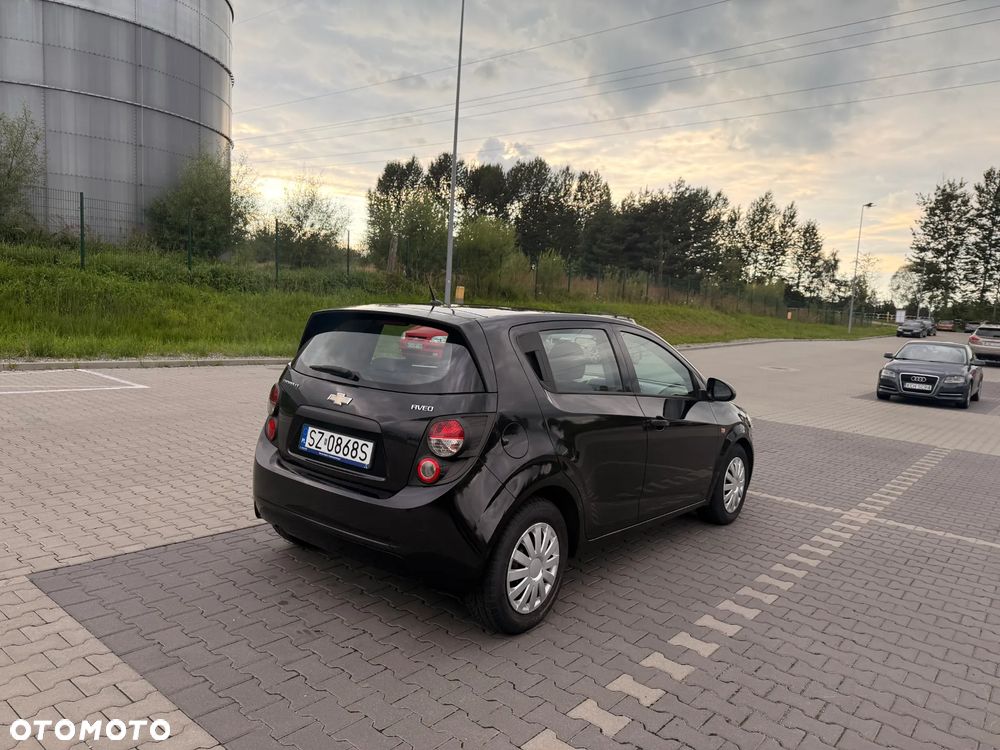 Chevrolet Aveo - 6