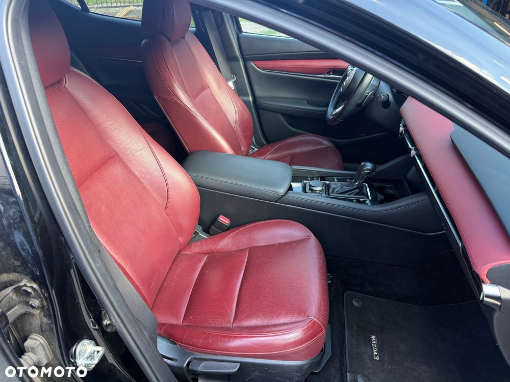 Mazda 3 e-SKYACTIV-X 186 M HYBRID TAKUMI - 17