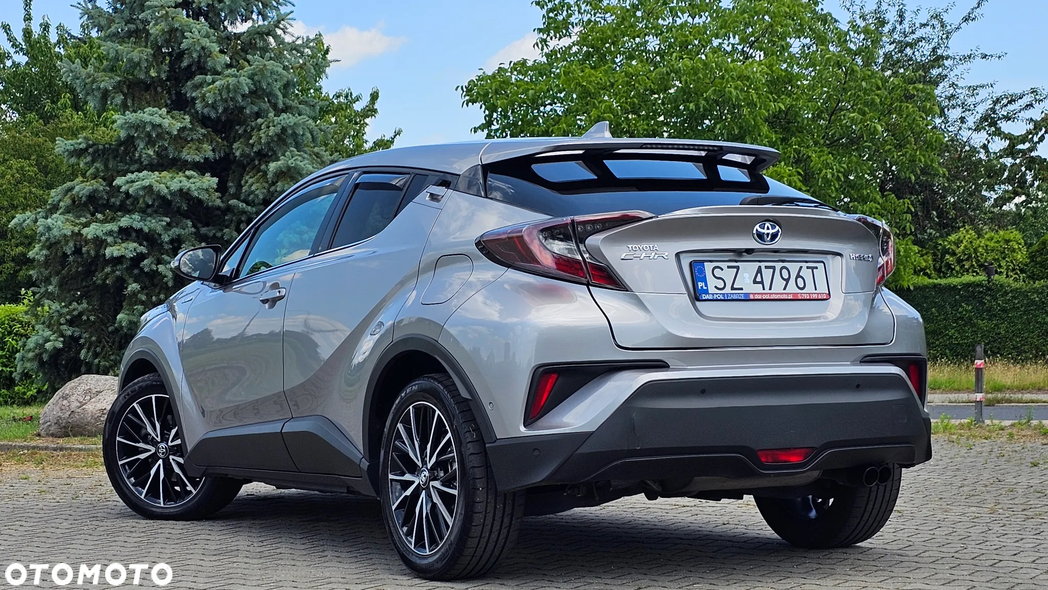 Toyota C-HR Hybrid Lounge - 12