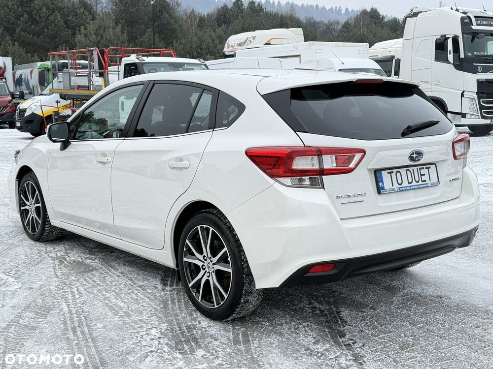 Subaru Impreza 2.0i Exclusive (EyeSight) Lineartronic - 13