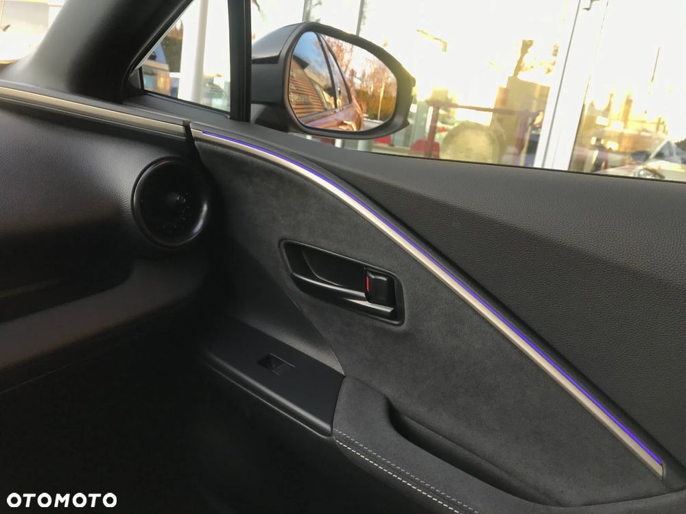 Toyota C-HR 1.8 Hybrid Executive - 35