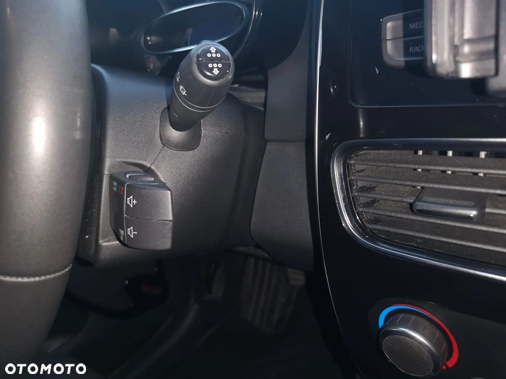 Renault Clio 1.5 dCi Alize - 28