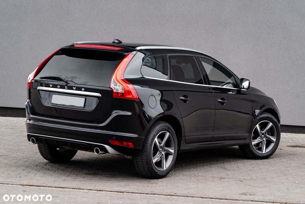 Volvo XC 60 D4 AWD Geartronic Summum - 11