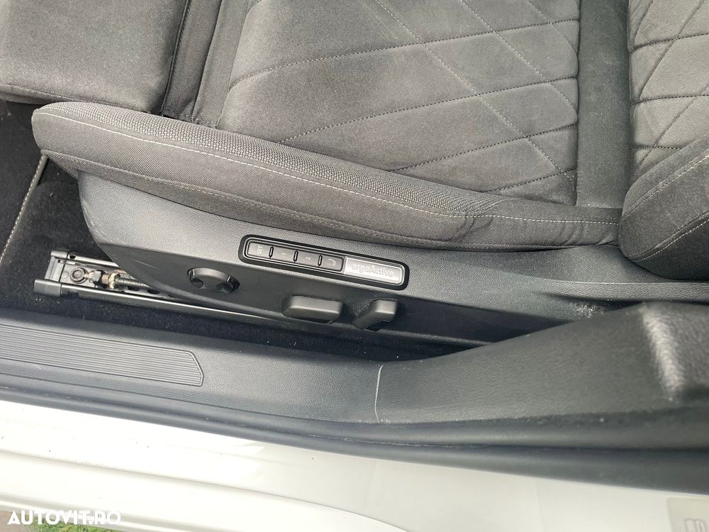 Volkswagen Golf Variant 1.5 TSI OPF Style - 12
