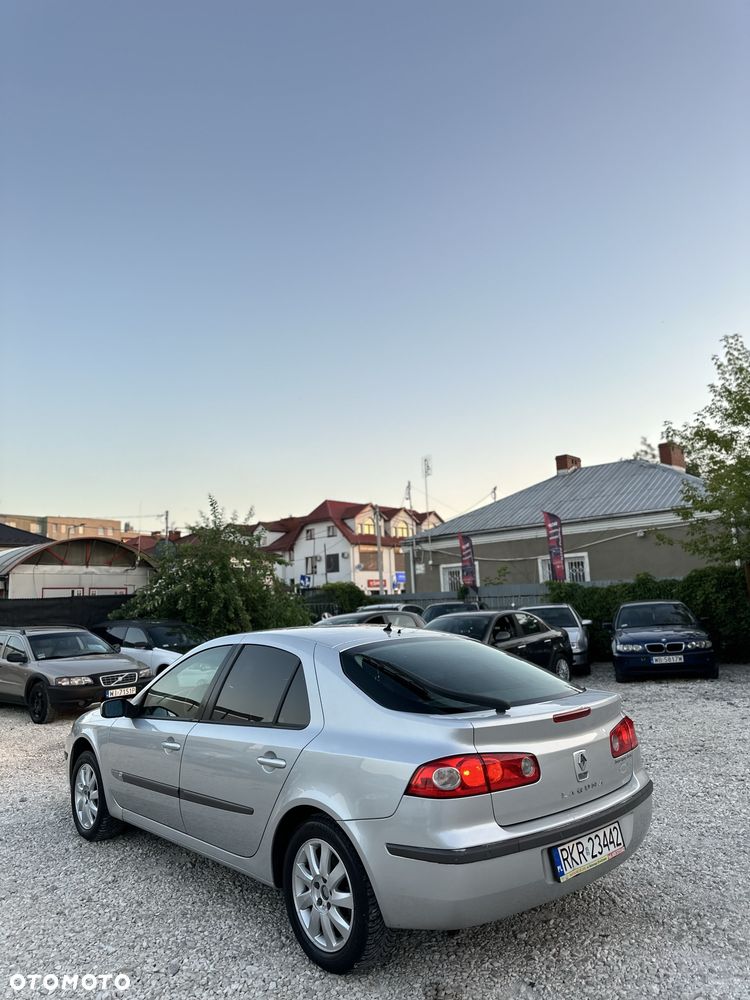 Renault Laguna - 4