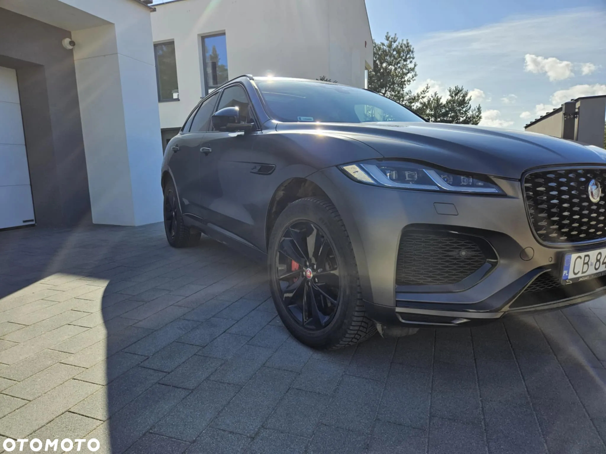 Jaguar F-Pace 2.0 P400e PHEV AWD R-Dynamic Black - 10
