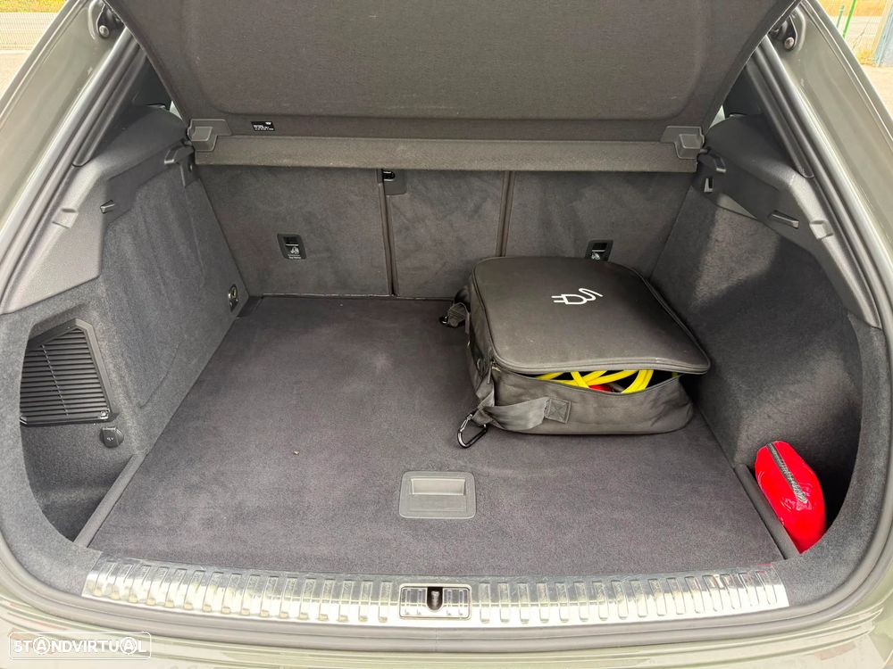 Audi Q3 45 TFSIe S tronic S line - 14