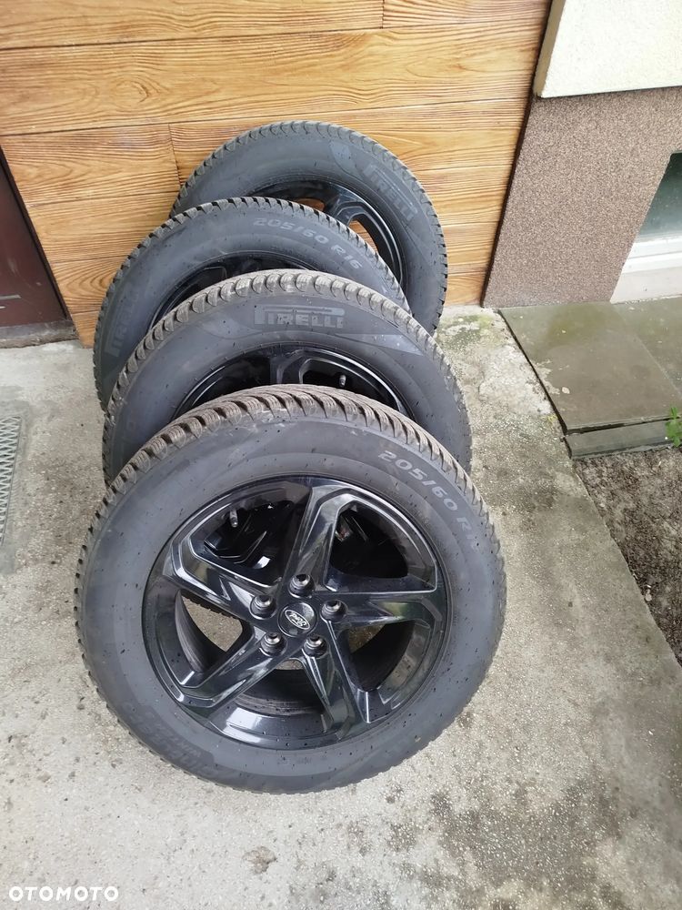 Ford Focus 1.5 EcoBlue Start-Stopp-System ST-LINE - 36