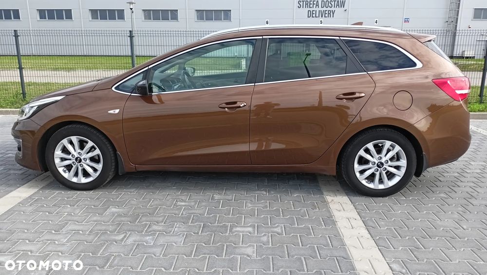 Kia Ceed 1.0 T-GDI L Business Line Plus - 4