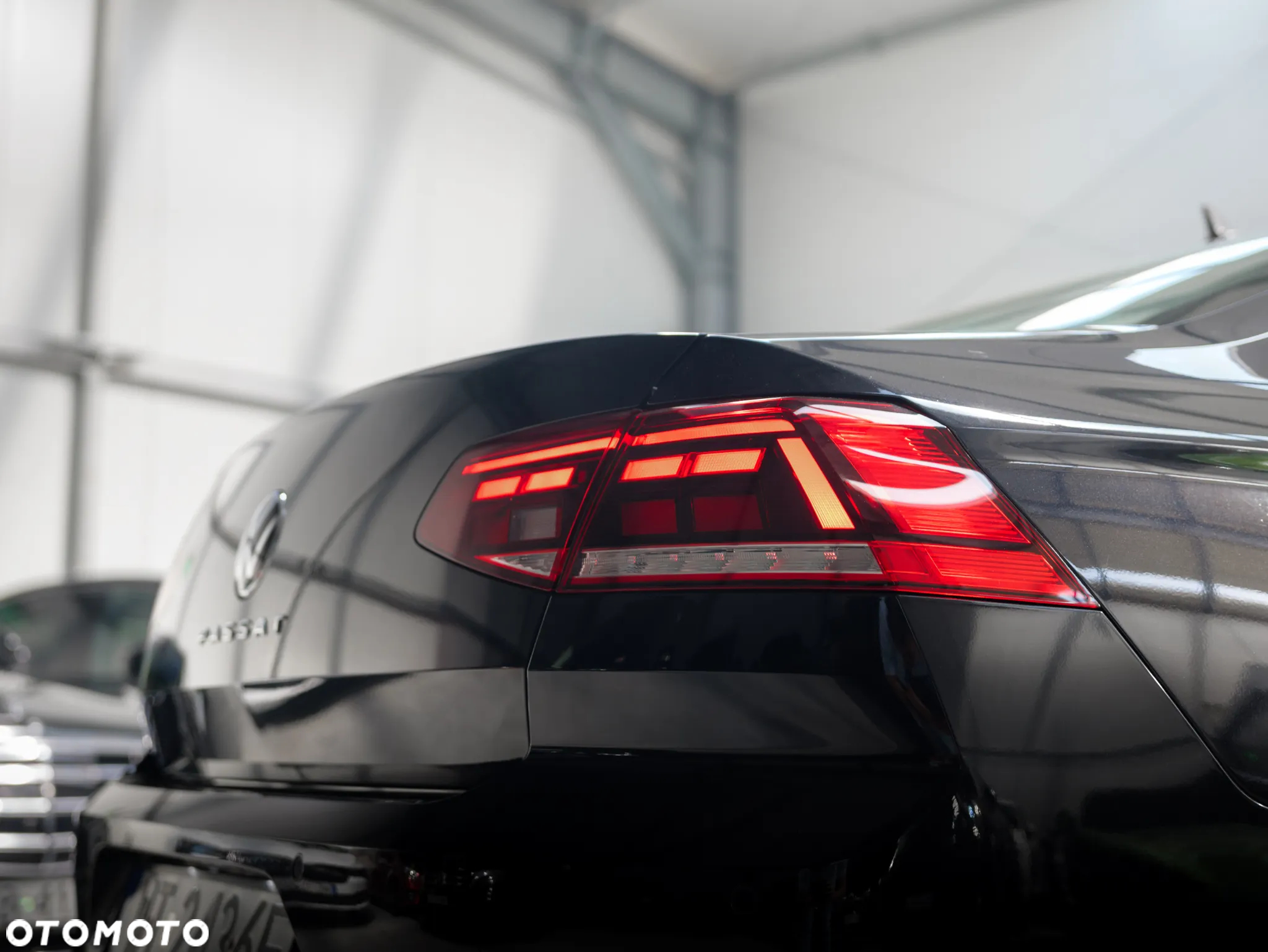 Volkswagen Passat 2.0 TDI EVO Business - 9