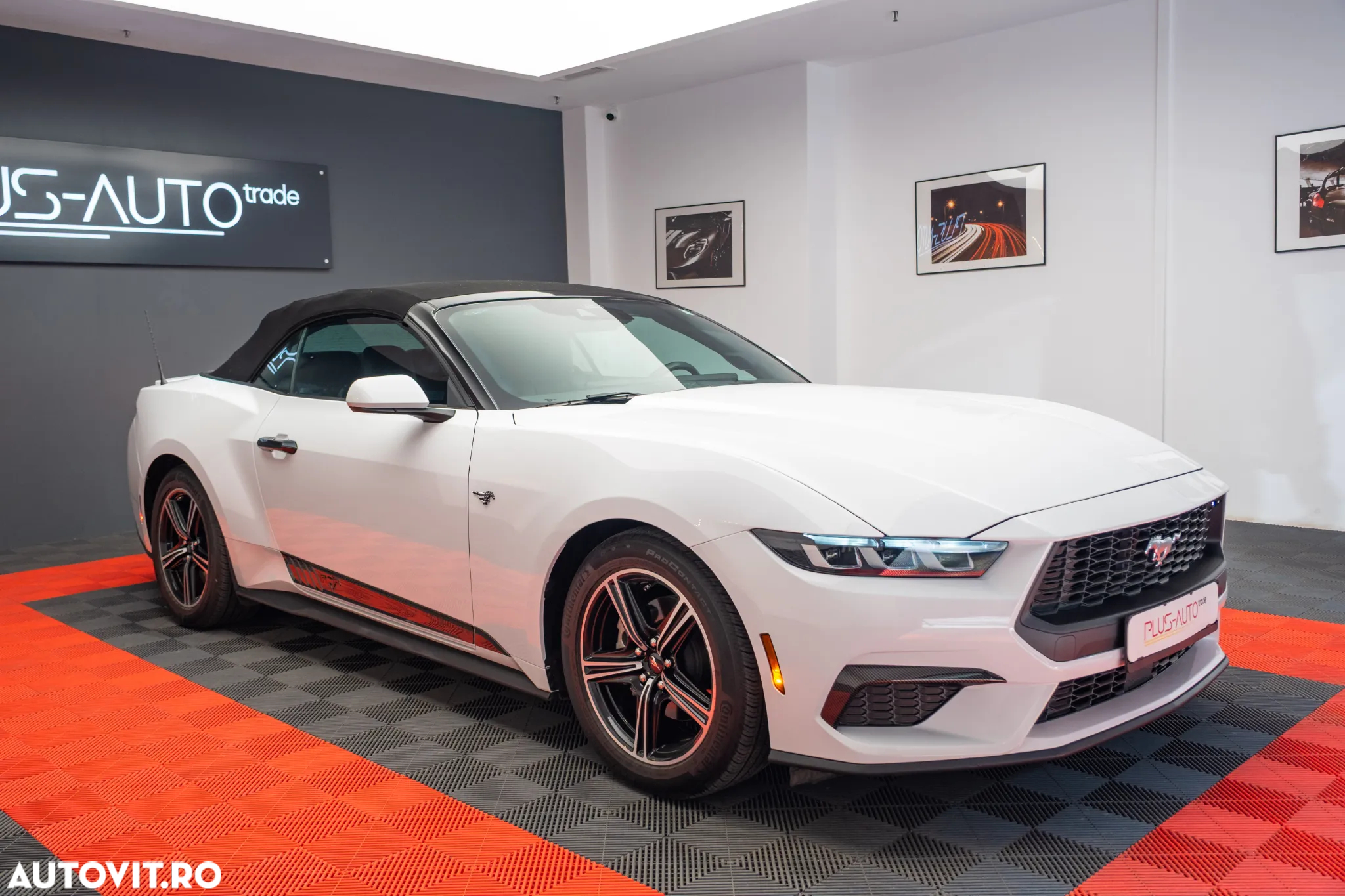 Ford Mustang Cabrio 2.3 Eco Boost - 38