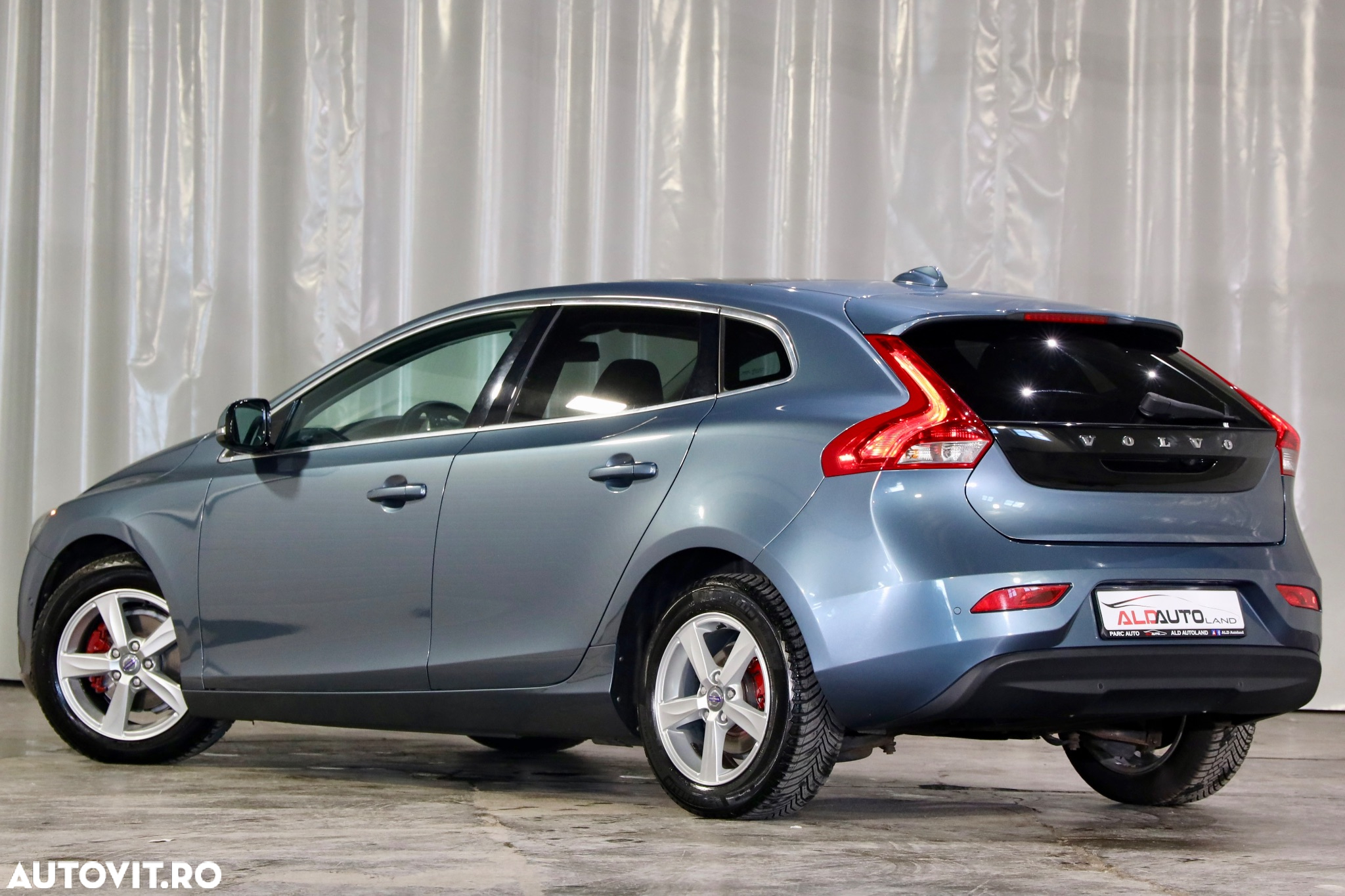 Volvo V40 D2 - 4