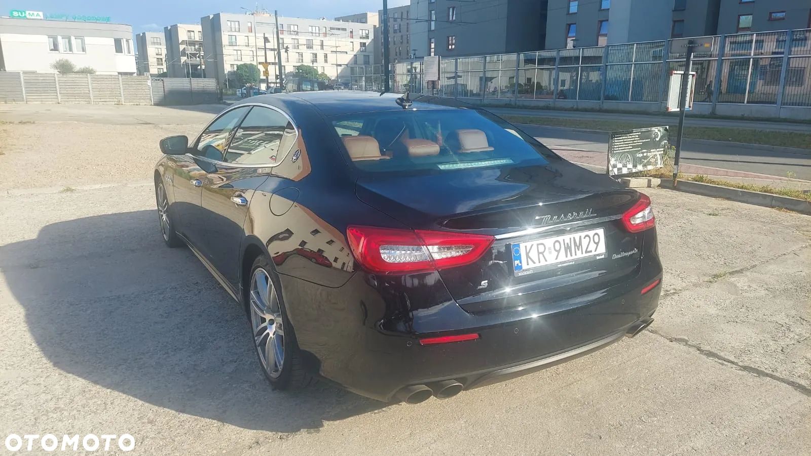 Maserati Quattroporte S - 2