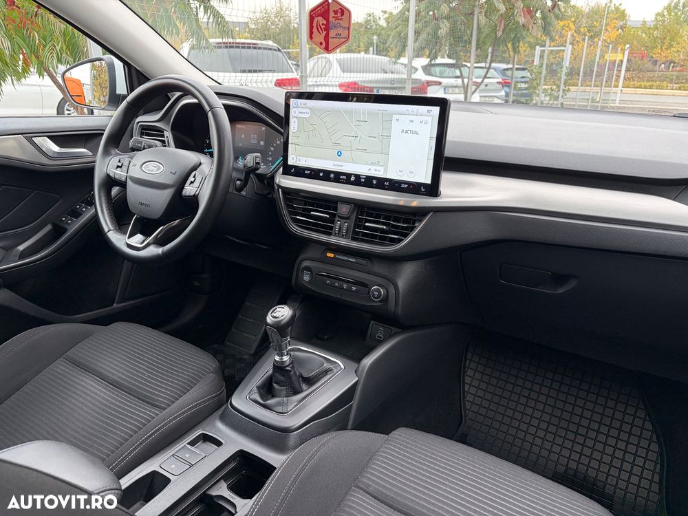 Ford Focus 1.0 EcoBoost MHEV Titanium - 19