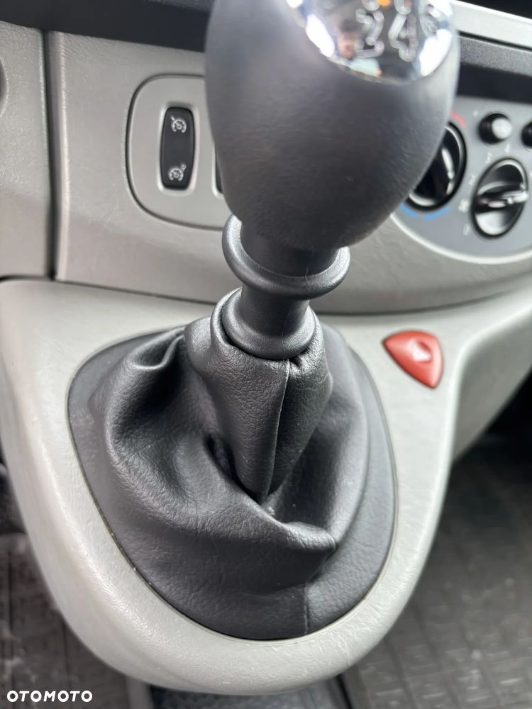 Renault Trafic FAP Combi L1H1 Authentique - 30