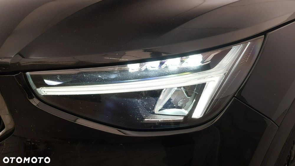 Volvo XC 40 - 14