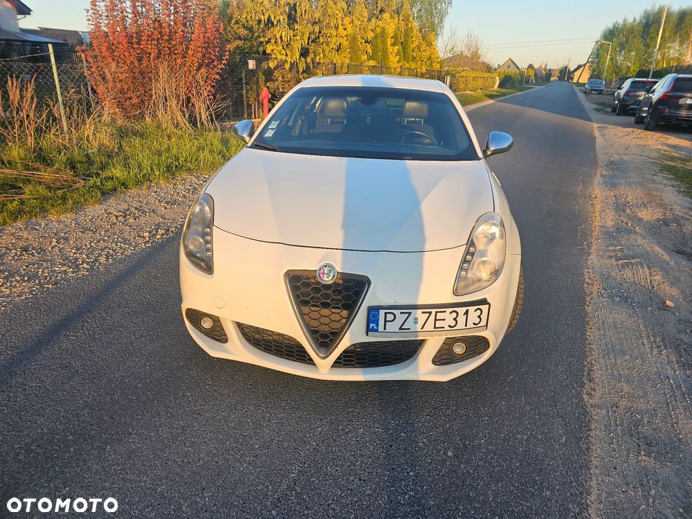 Alfa Romeo Giulietta - 2