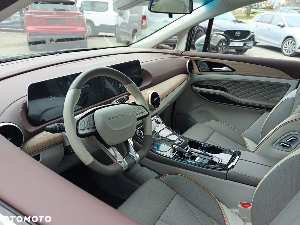 Forthing U Tour 1.5 DVVT GDI DCT - 12