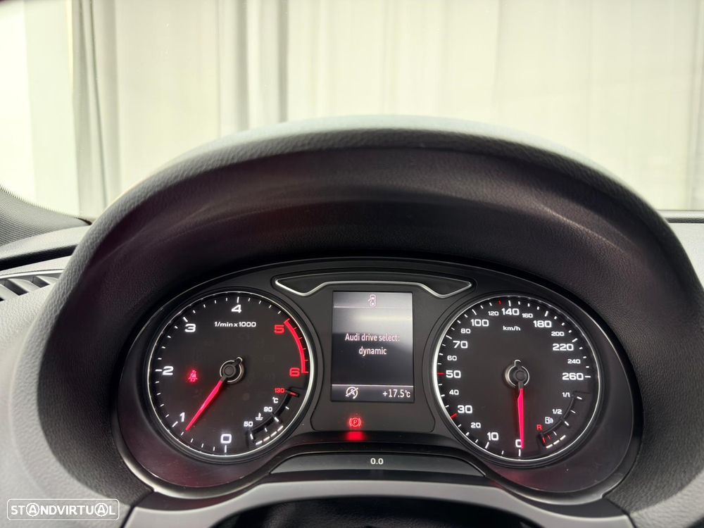 Audi A3 2.0 TDI S-line - 24