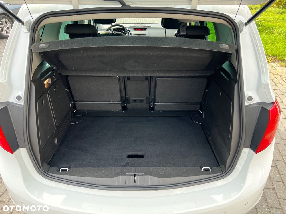 Opel Meriva - 15
