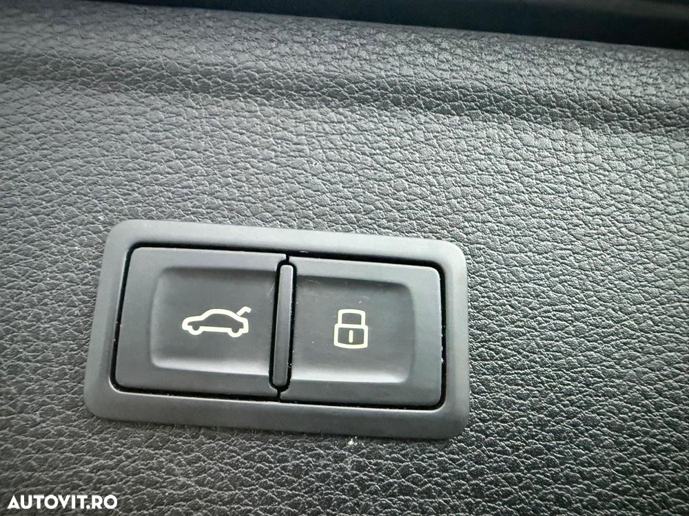 Audi Q5 55 TFSI e quattro S tronic PHEV S Line - 21